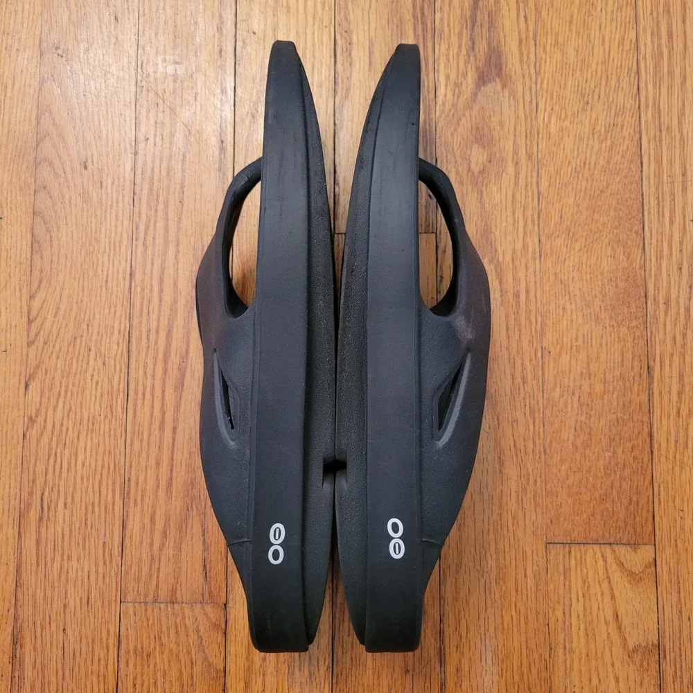 OOFOS black thong